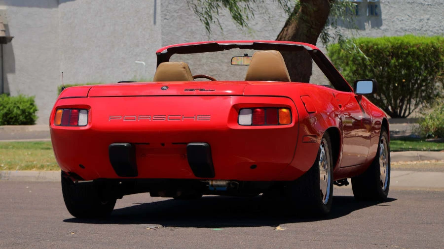 1981 Porsche 928 - Image 15 of 20