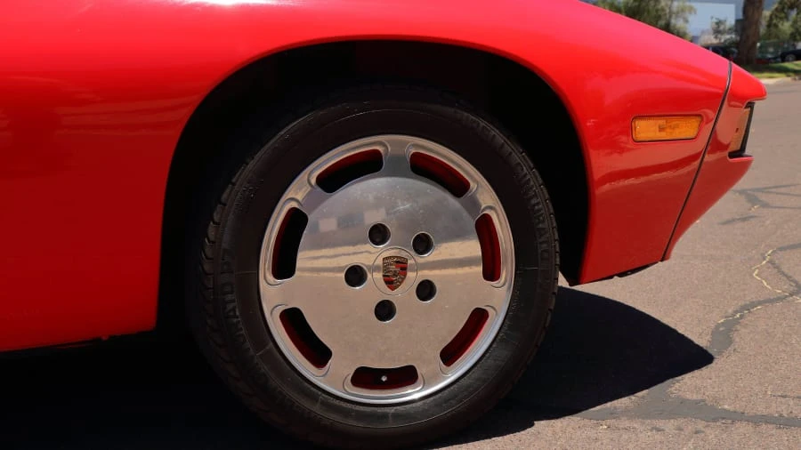 1981 Porsche 928 - Image 19 of 20