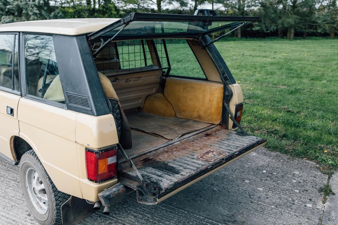 1981 Land Rover Range Rover Classic - Image 13 of 31