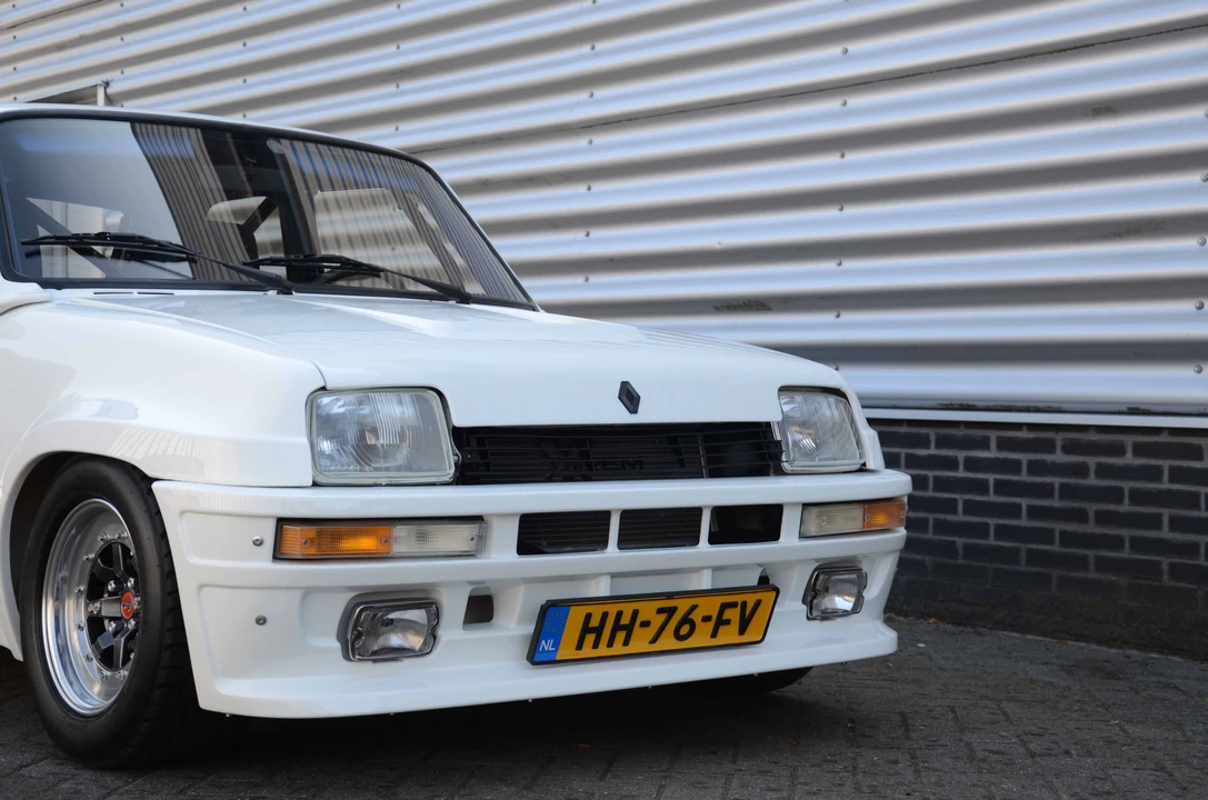 1981 Renault 5 Turbo 1 - Image 16 of 31