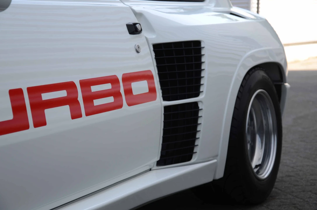 1981 Renault 5 Turbo 1 - Image 23 of 31