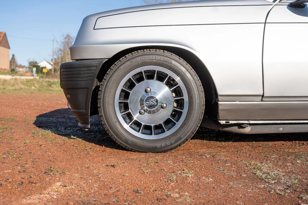 1981 Renault 5 - Image 29 of 30