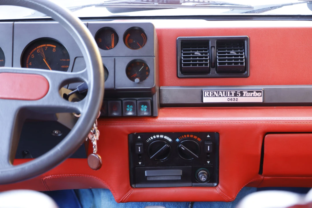 1981 Renault 5 Turbo 1 - Image 23 of 31