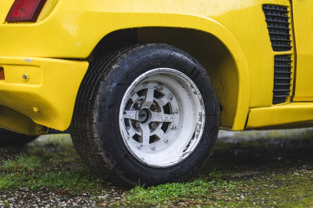 1981 Renault 5 Turbo 1 - Image 14 of 30