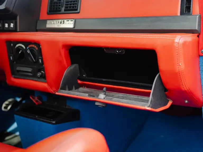 1981 Renault 5 Turbo 1 - Image 23 of 31