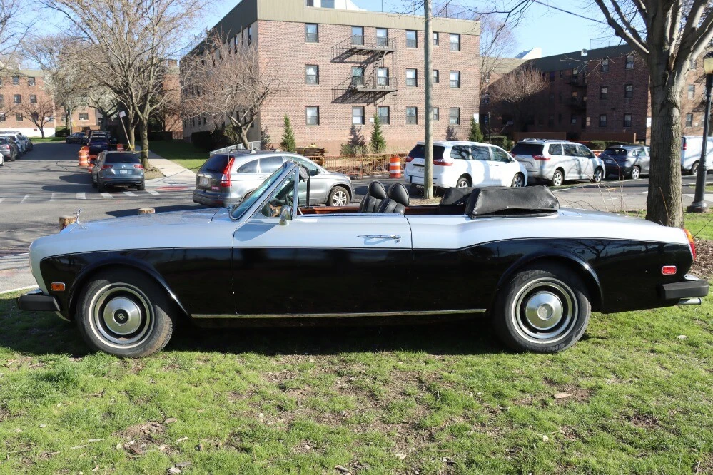 1981 Rolls-Royce Corniche Series I - Image 4 of 10