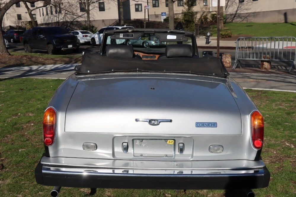 1981 Rolls-Royce Corniche Series I - Image 6 of 10