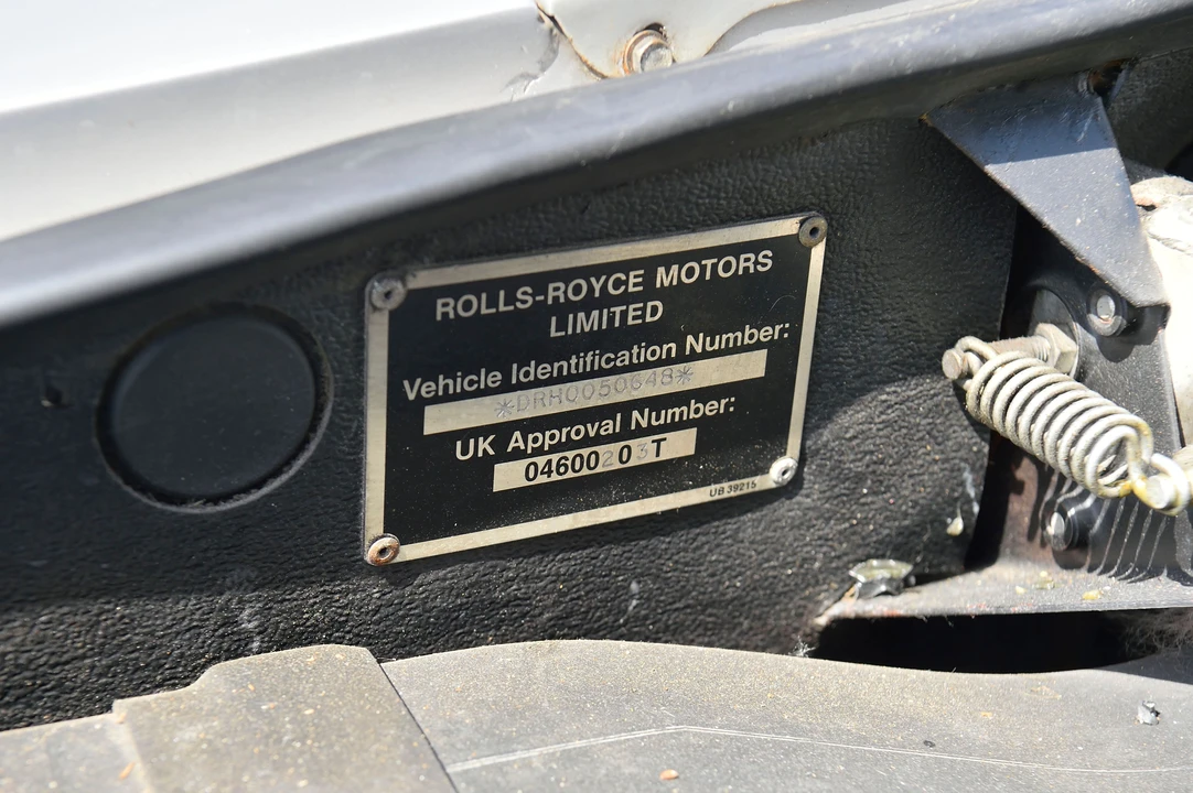 1981 Rolls-Royce Corniche Series I - Image 9 of 21