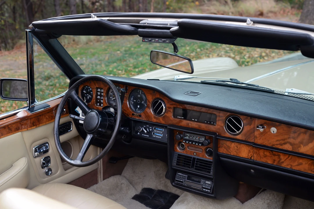 1981 Rolls-Royce Corniche Series I - Image 6 of 14