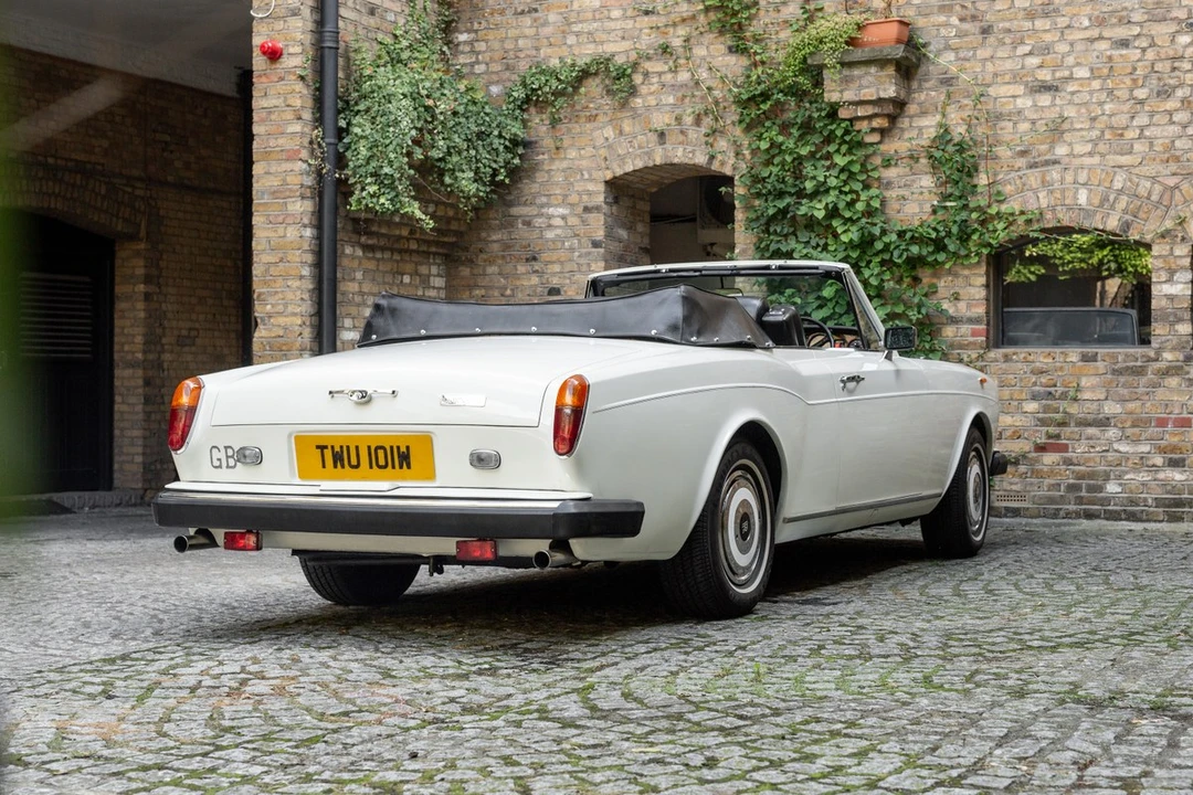 1981 Rolls-Royce Corniche Series I - Image 13 of 30