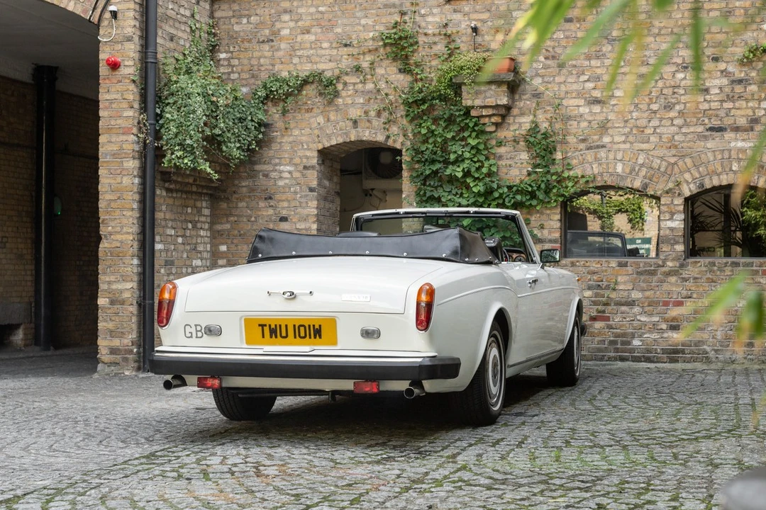 1981 Rolls-Royce Corniche Series I - Image 12 of 30