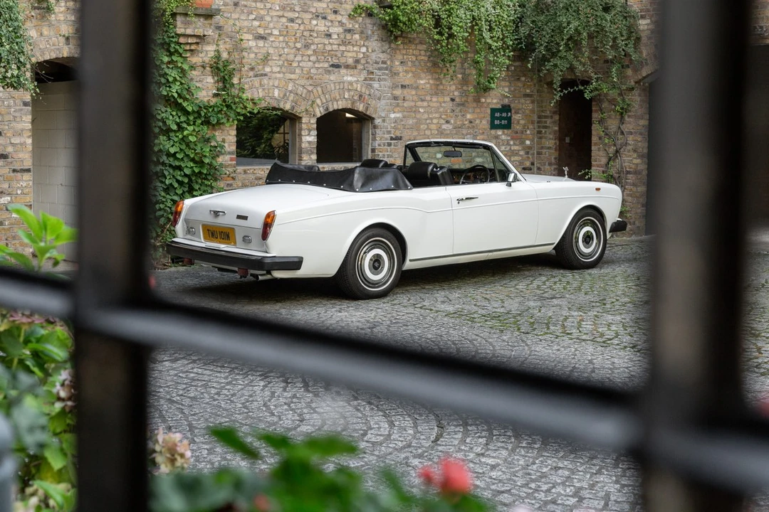 1981 Rolls-Royce Corniche Series I - Image 9 of 30
