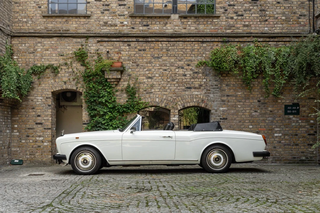 1981 Rolls-Royce Corniche Series I - Image 7 of 30