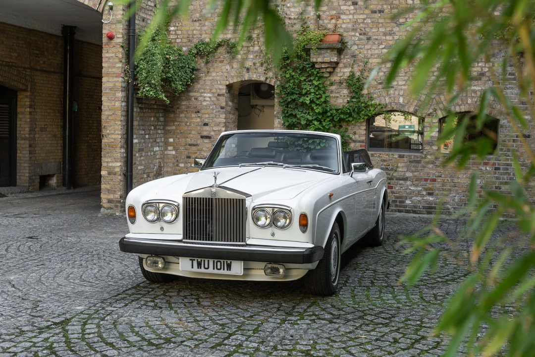 1981 Rolls-Royce Corniche Series I - Image 3 of 30