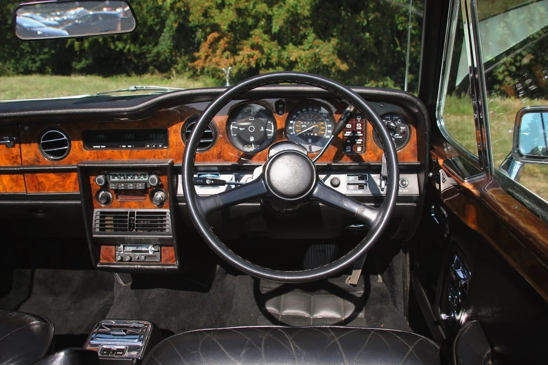 1981 Rolls-Royce Corniche Series I - Image 29 of 30