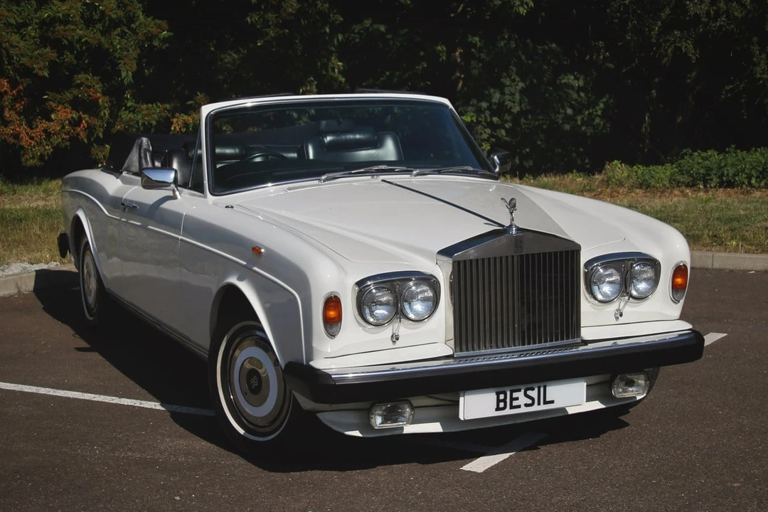 1981 Rolls-Royce Corniche Series I - Image 17 of 30