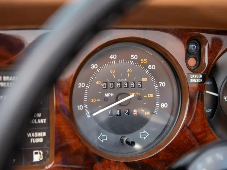 1981 Rolls-Royce Corniche Series I - Image 16 of 31