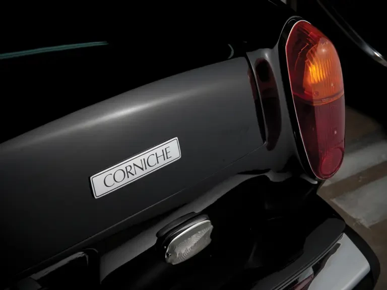 1981 Rolls-Royce Corniche Series I - Image 10 of 17