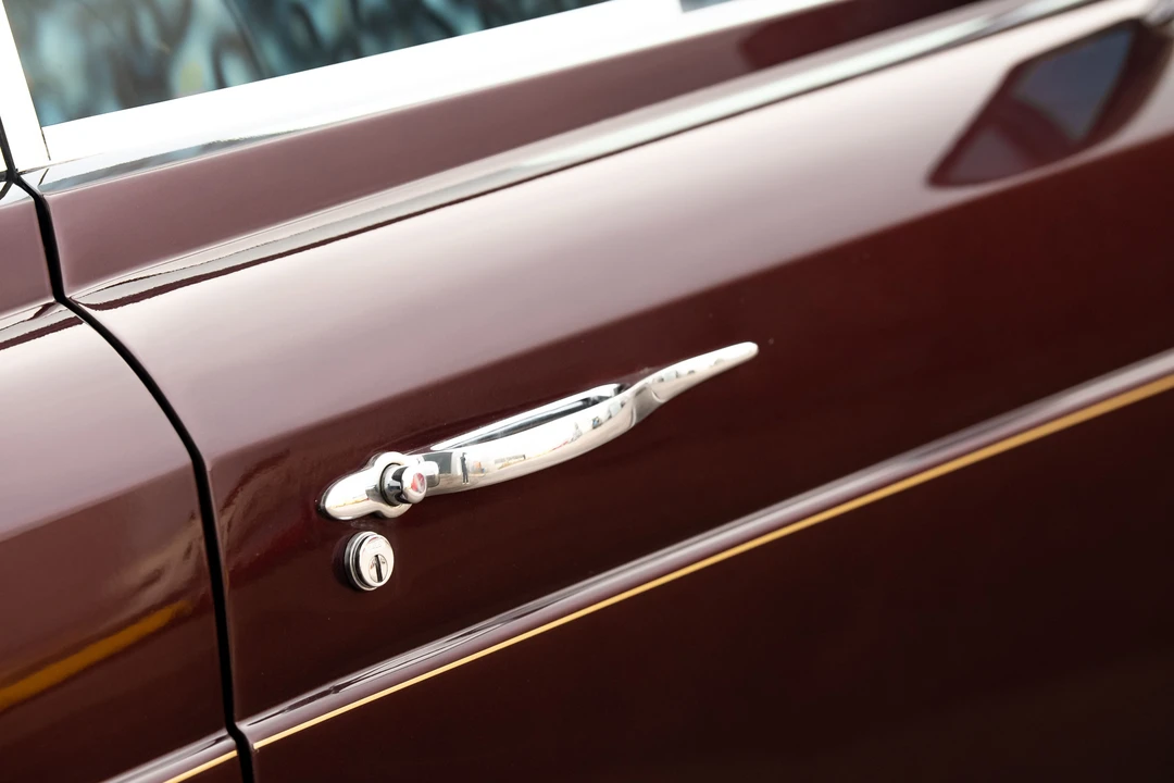 1981 Rolls-Royce Corniche Series I - Image 15 of 17