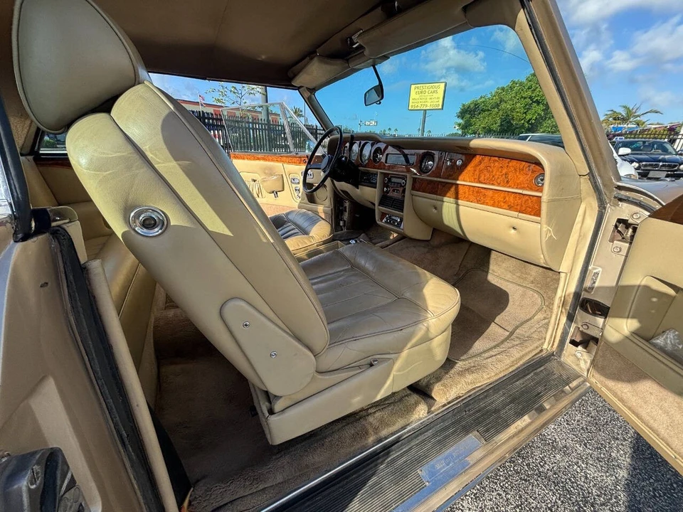 1981 Rolls-Royce Corniche Series I - Image 15 of 17