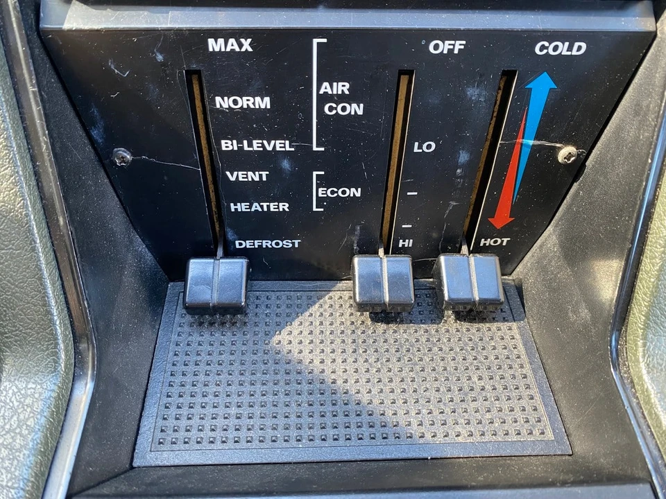 1981 Rover - Image 30 of 30