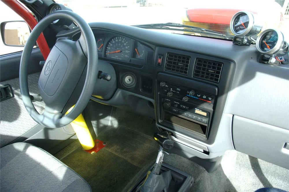 1981 Toyota Trekker - Image 4 of 5