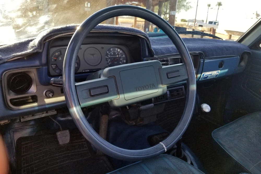 1981 Toyota Hilux 3rd Gen - Image 4 of 5