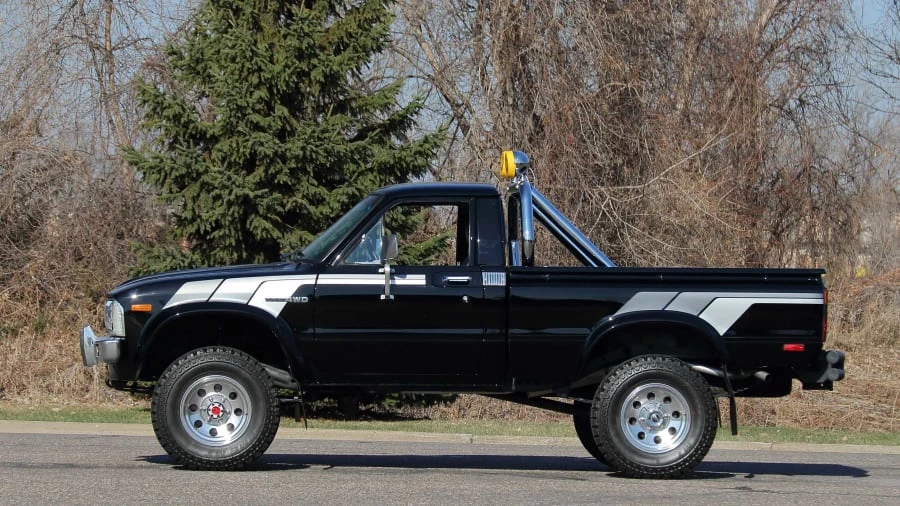 1981 Toyota Hilux 3rd Gen - Image 8 of 27