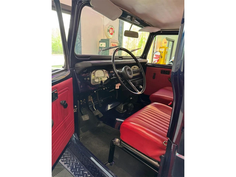 1981 Toyota J60 Land Cruiser - Image 13 of 30
