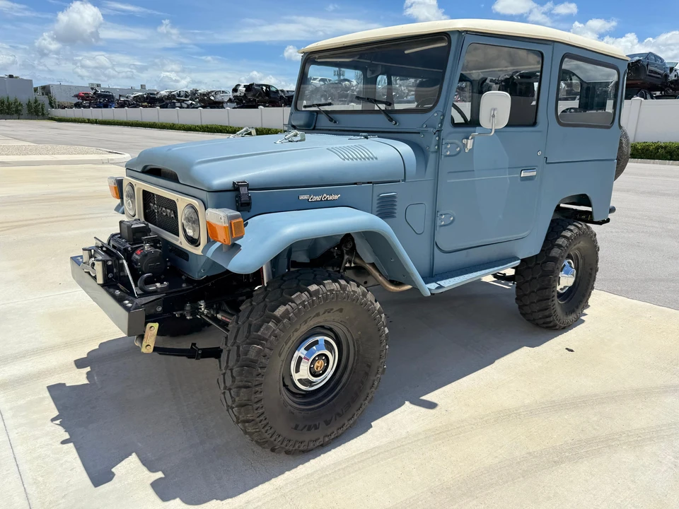 1981 Toyota J40 Land Cruiser - Image 10 of 31