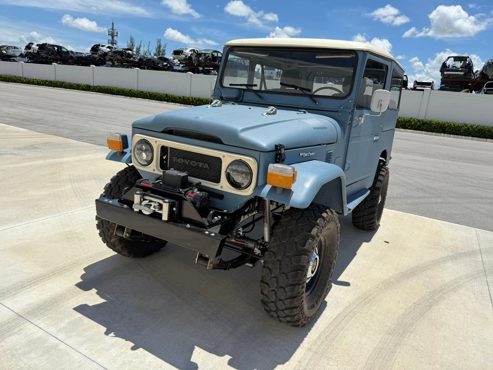 1981 Toyota J40 Land Cruiser - Image 8 of 31