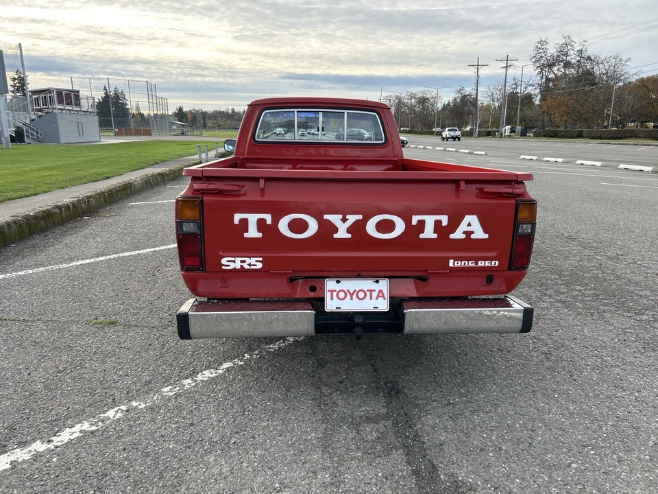 1981 Toyota Hilux 4th Gen - Image 5 of 21