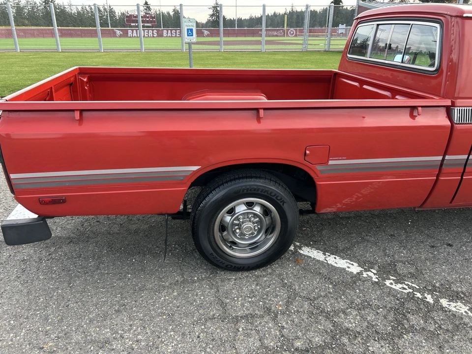 1981 Toyota Hilux 4th Gen - Image 7 of 21