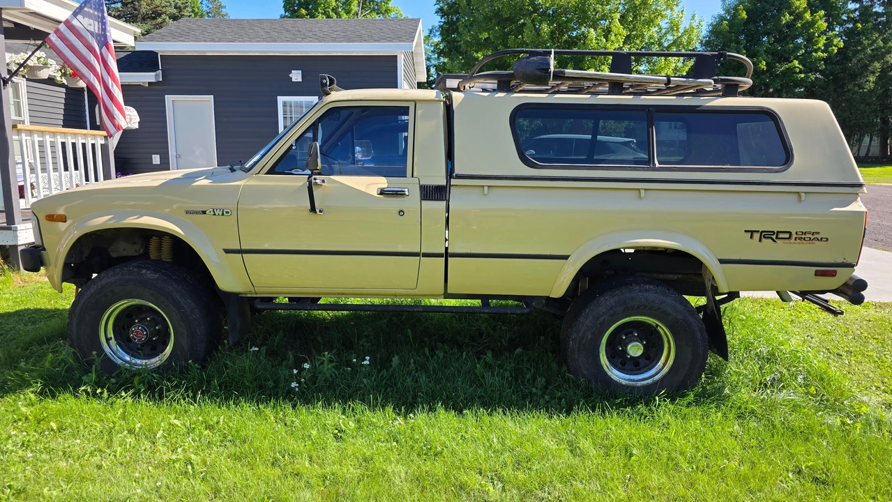 1981 Toyota Hilux 3rd Gen - Image 10 of 31