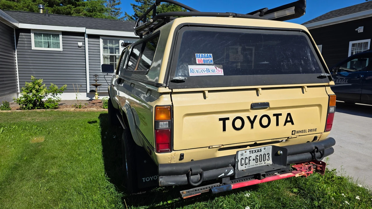 1981 Toyota Hilux 3rd Gen - Image 16 of 31