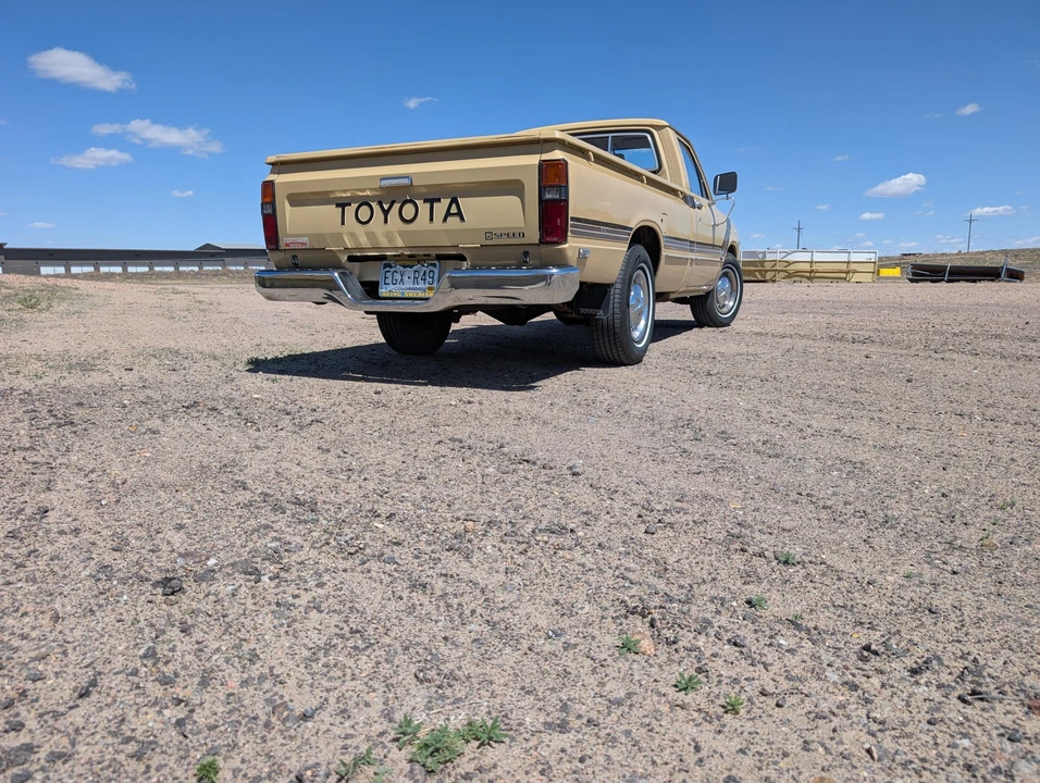 1981 Toyota Hilux 3rd Gen - Image 8 of 31