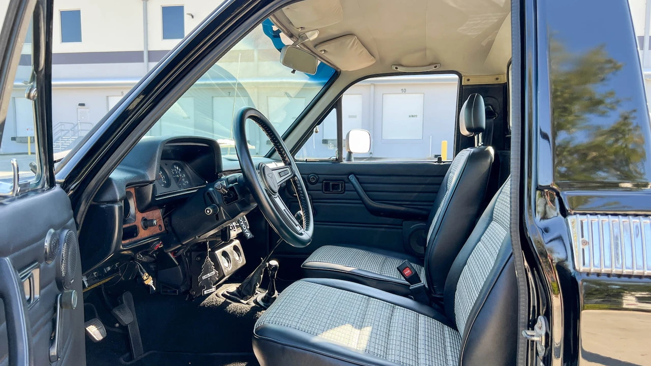 1981 Toyota Hilux 3rd Gen - Image 4 of 31