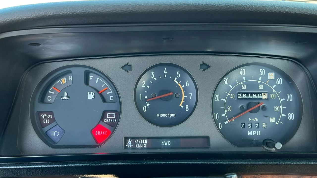 1981 Toyota Hilux 3rd Gen - Image 14 of 31