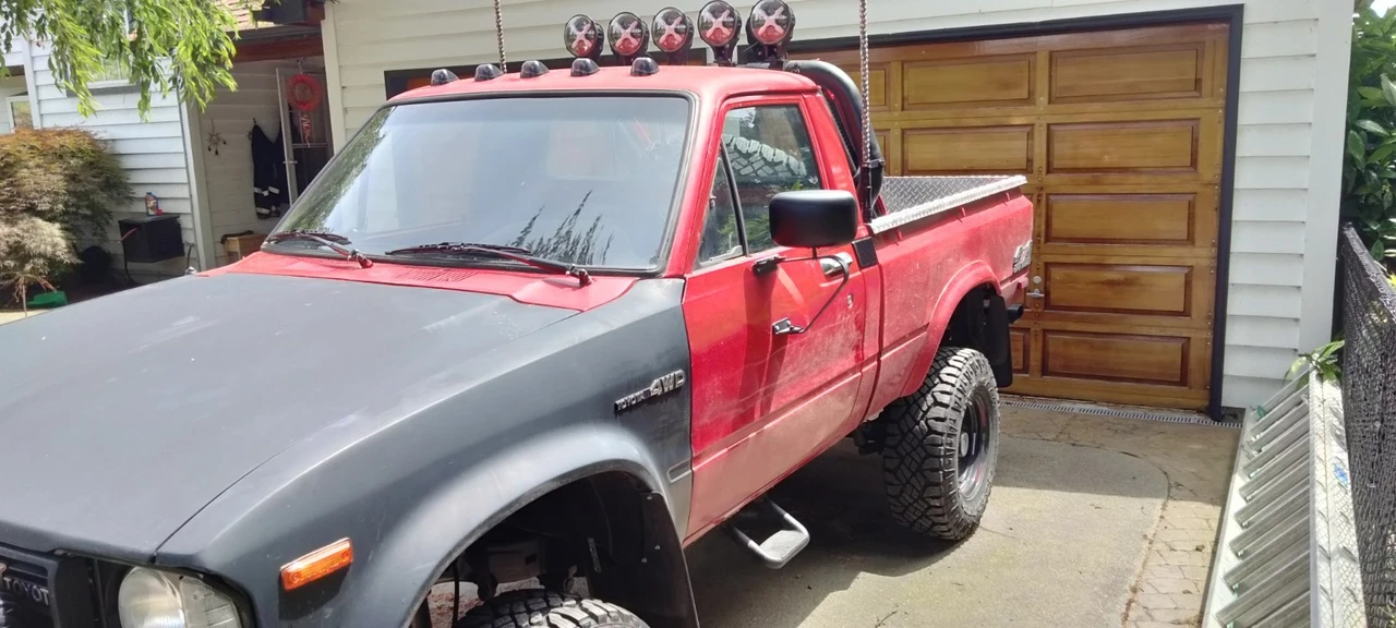 1981 Toyota Hilux 4th Gen - Image 2 of 21
