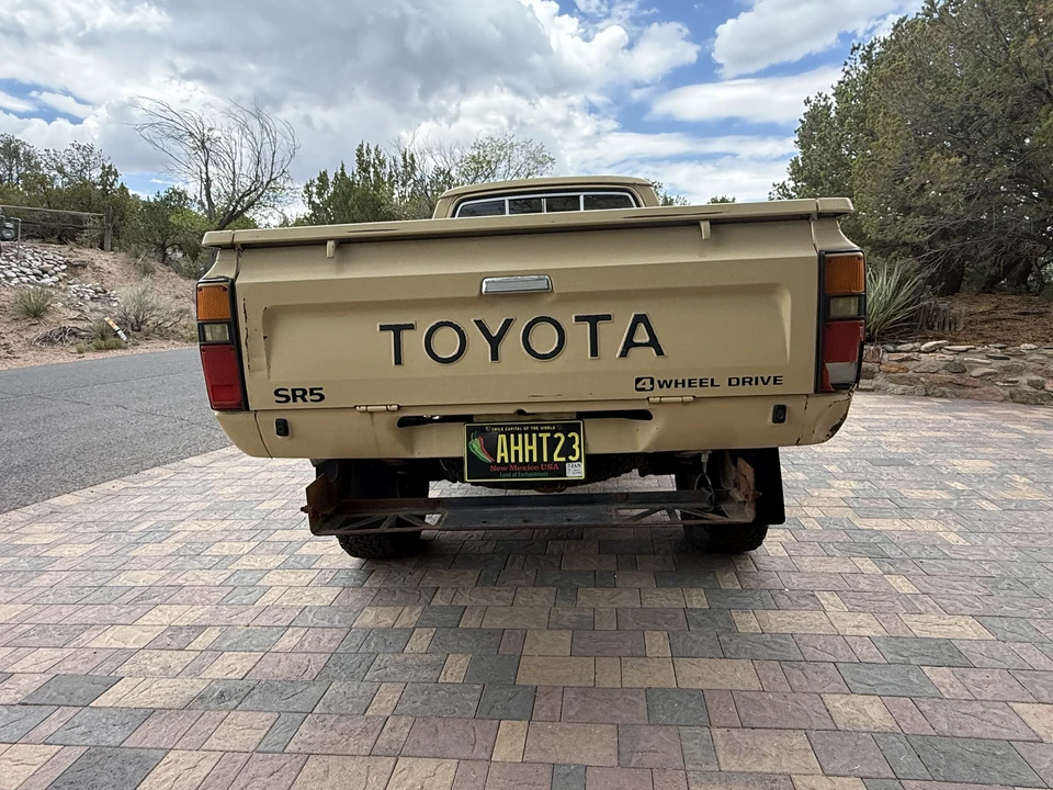 1981 Toyota Hilux 3rd Gen - Image 11 of 31