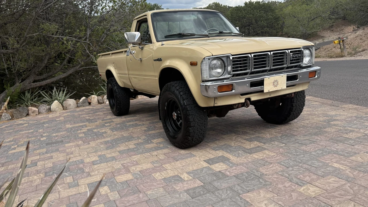 1981 Toyota Hilux 3rd Gen - Image 23 of 31