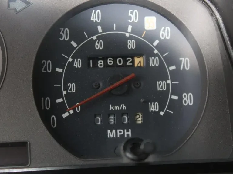 1981 Toyota Hilux 3rd Gen - Image 12 of 31
