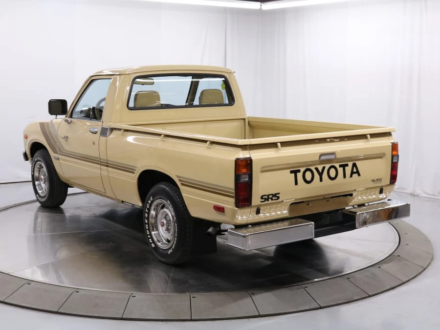1981 Toyota Hilux 3rd Gen - Image 2 of 31