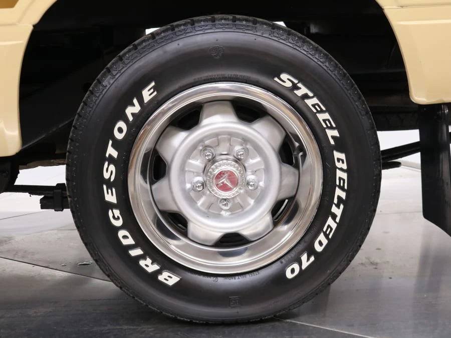 1981 Toyota Hilux 3rd Gen - Image 12 of 31
