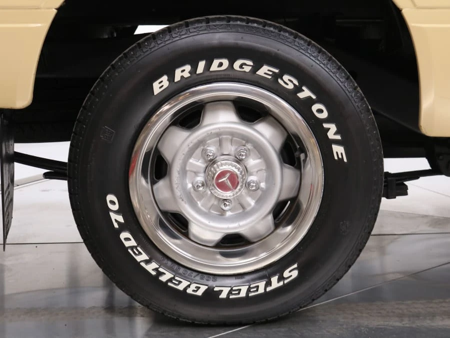 1981 Toyota Hilux 3rd Gen - Image 11 of 31