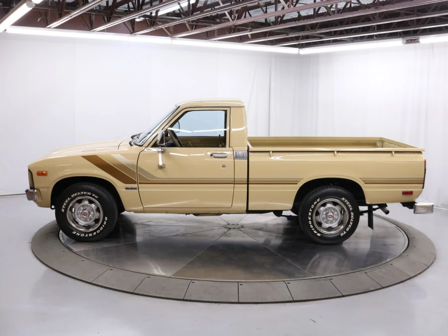 1981 Toyota Hilux 3rd Gen - Image 5 of 31