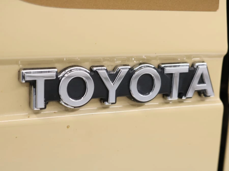 1981 Toyota Hilux 3rd Gen - Image 13 of 31