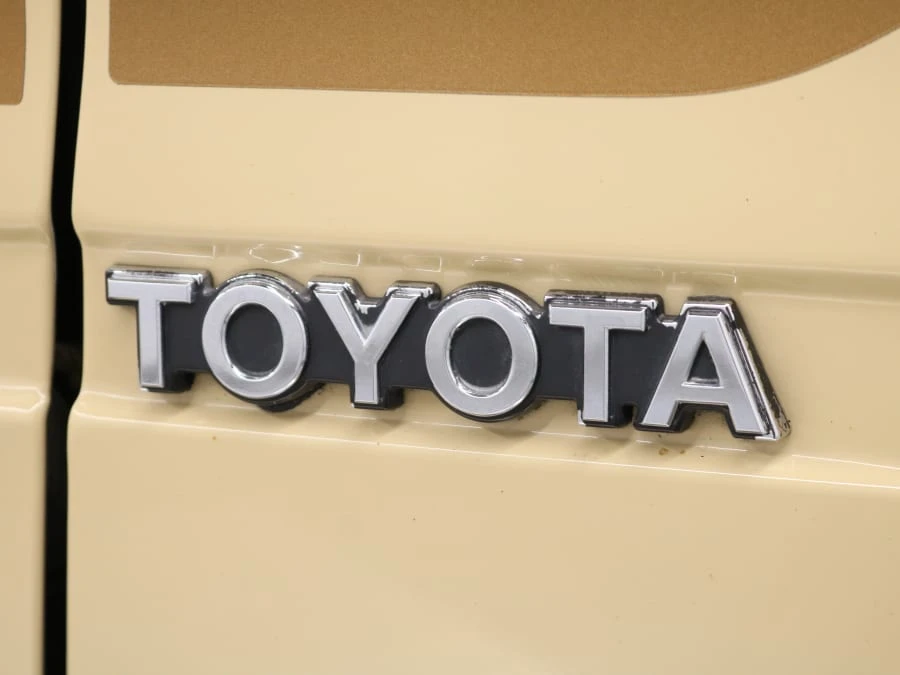 1981 Toyota Hilux 3rd Gen - Image 14 of 31