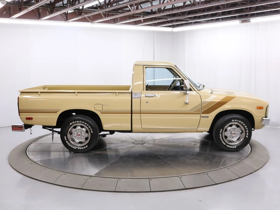 1981 Toyota Hilux 3rd Gen - Image 8 of 31
