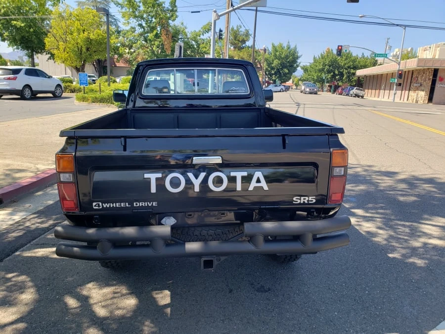 1981 Toyota Hilux 3rd Gen - Image 5 of 6